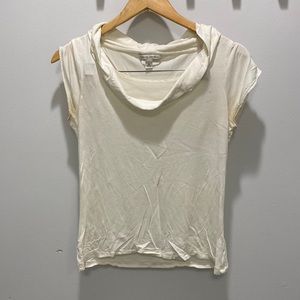 Banana Republic cream top size medium